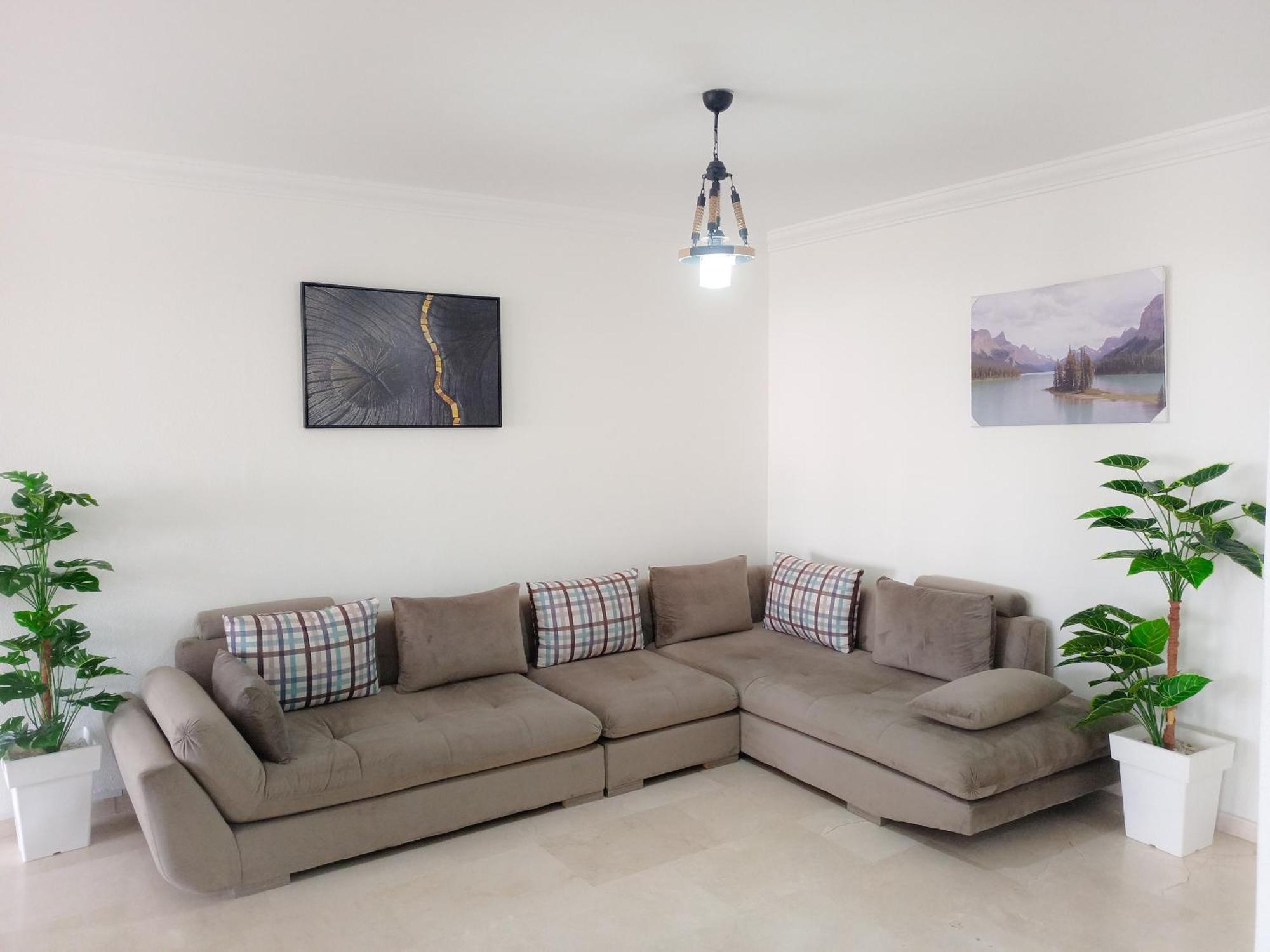 Appartement A Malabata En Face Centre Commercial Megarama & La Gare De Tgv M2 タンジェ エクステリア 写真